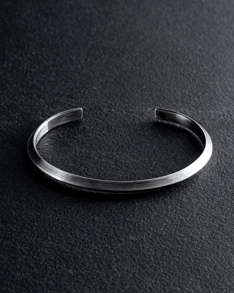 Armreif HINGABE in Sterlingsilber 13