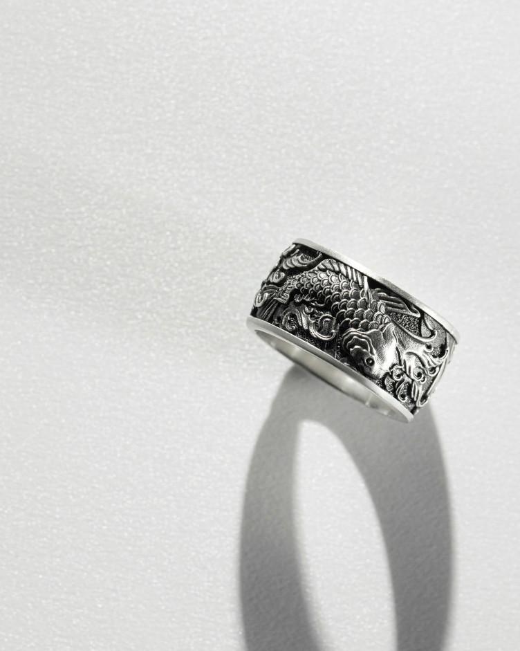 Ring JAPANISCHE KOI-KARPFEN UND WELLEN in Sterlingsilber 7