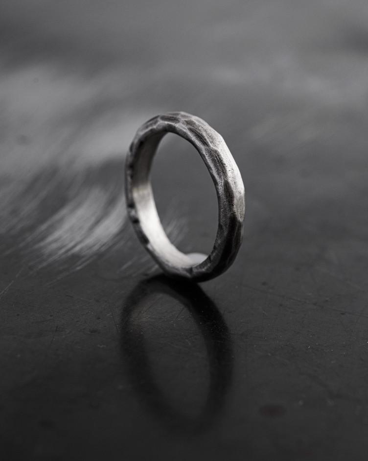 Ring VOLCANO in Sterlingsilber 9