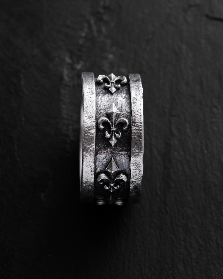 Ring FLEUR DE LIS in Sterlingsilber 2