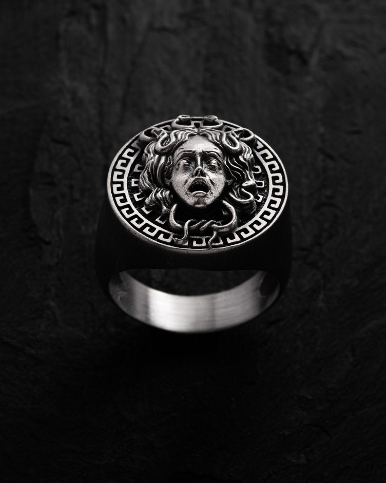 Ring GORGON MEDUSA in Sterlingsilber 2