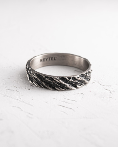 KRIGER-Ring aus Weißgold 4