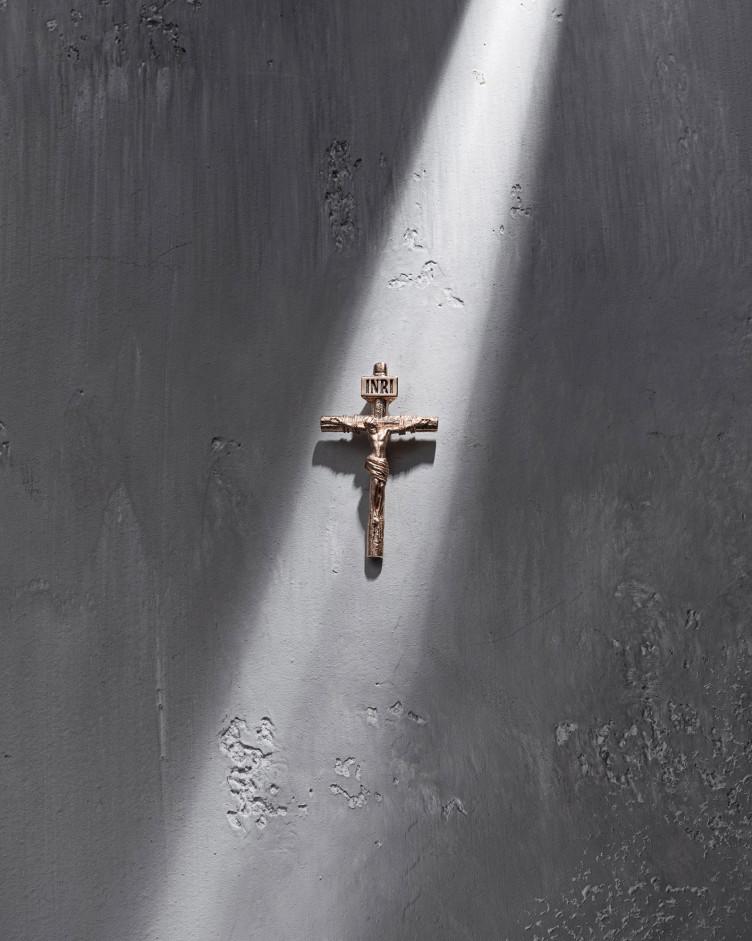 Kreuz KREUZIGUNG VON JESUS CHRISTUS aus Gelbgold S 8