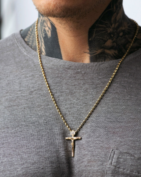 Kreuz aus Gelbgold KREUZIGUNG VON JESUS CHRISTUS S 5