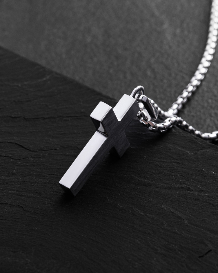 Kreuz HELIGHET aus Weißgold 4