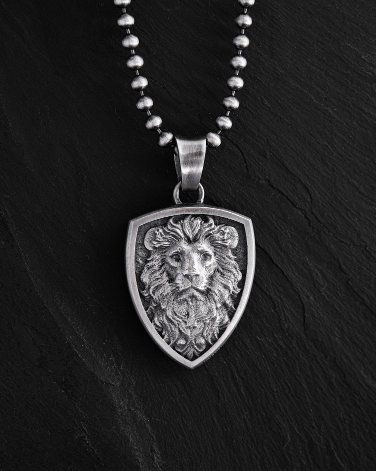 Anhänger DIE WEISHEIT DES LÖWEN in Sterlingsilber