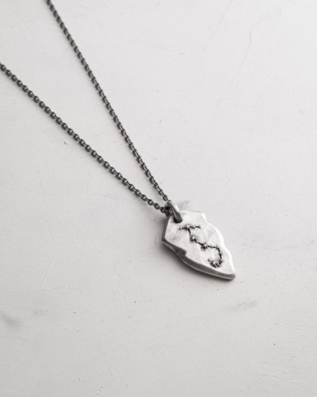 Anhänger STERNBILD SKORPION an einer Kette in Sterlingsilber  10