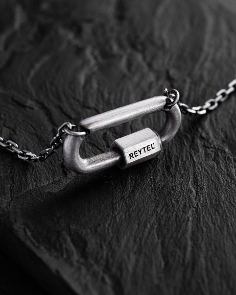 Anhänger KARABIN an einer Kette in Sterlingsilber 3