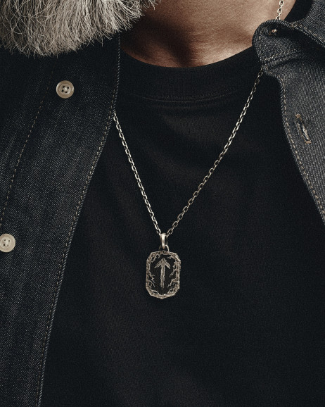 Anhänger SCHUTZRUNEN – TIWAZ mit Ebenholz in Sterlingsilber