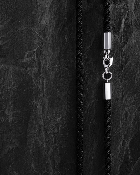 Seidenschnur FACET mit Weißgoldeinsätzen