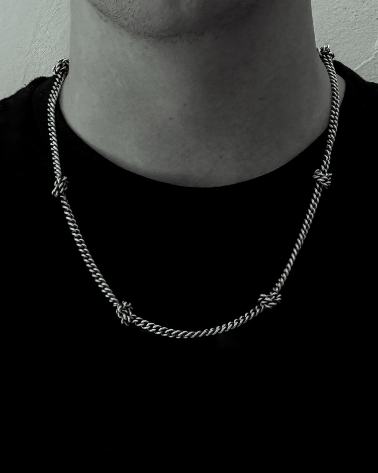 Kette KNOTEN in Sterlingsilber