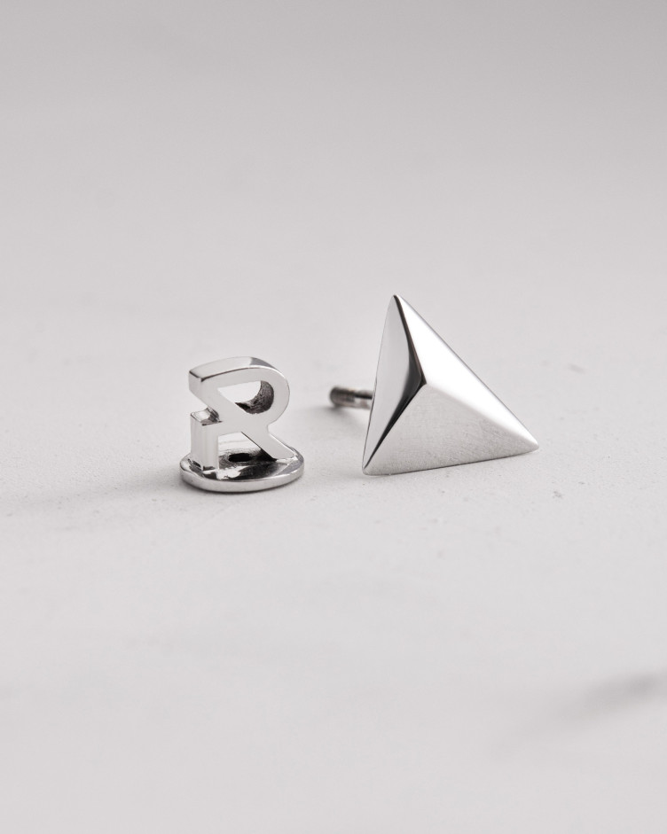 Einelohrstecker PYRAMIDE (Weißgold) 6