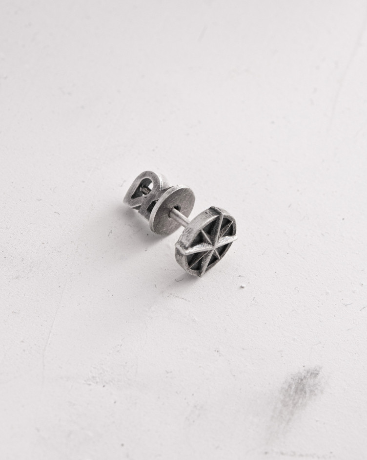 Einzelohrstecker KOMPASS in Sterlingsilber 7