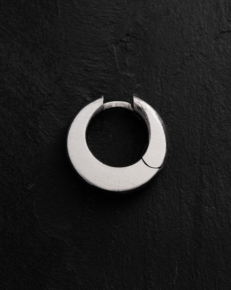 Einzelohrstecker LUNNITSA in Sterlingsilber 4