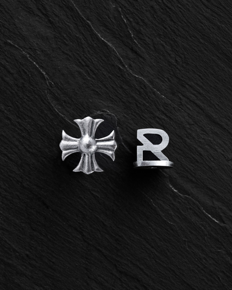 Einzelohrstecker CROIX DES TEMPLIERS in Sterlingsilber