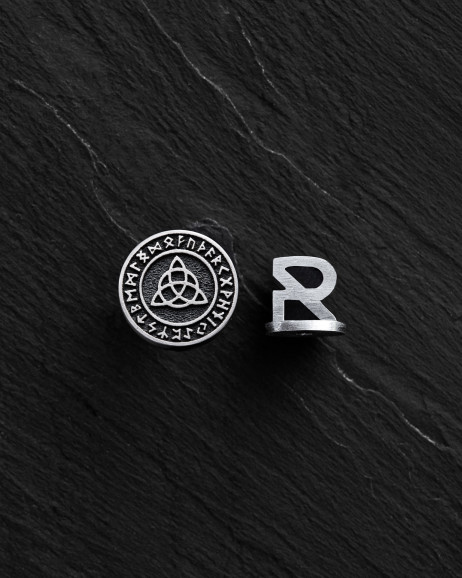 Einzelohrstecker TRIQUETRA. RUNES in Sterlingsilber