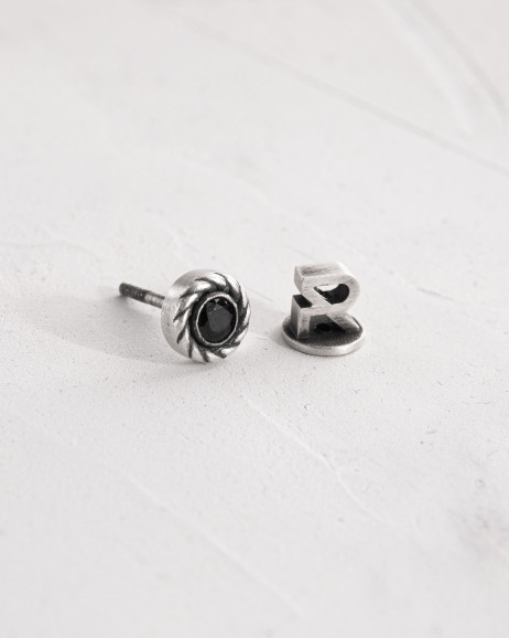 Einzelohrstecker REEKS. BLACK STONE in Sterlingsilber 6