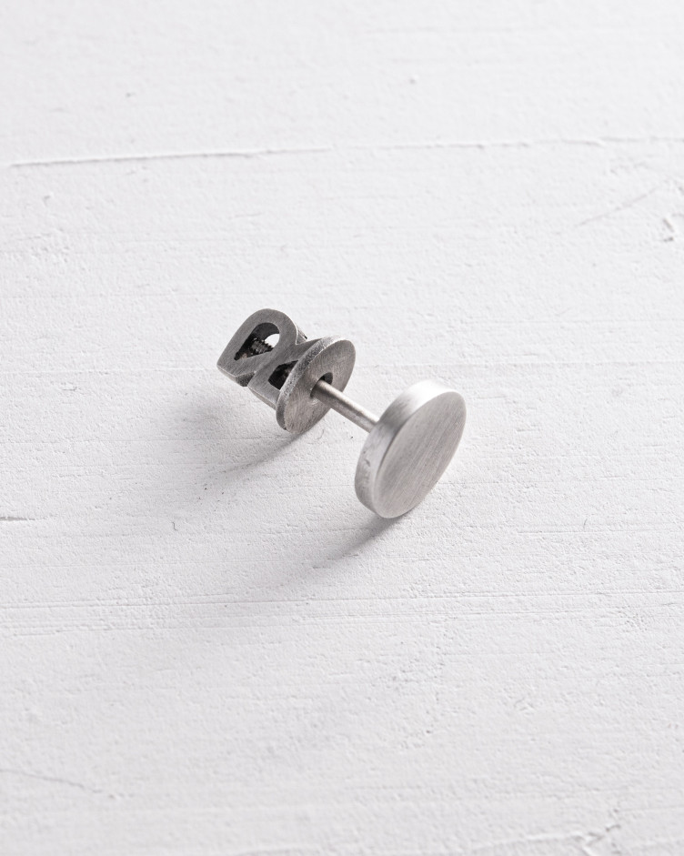 Einzelohrstecker PUNKT in Sterlingsilber 7