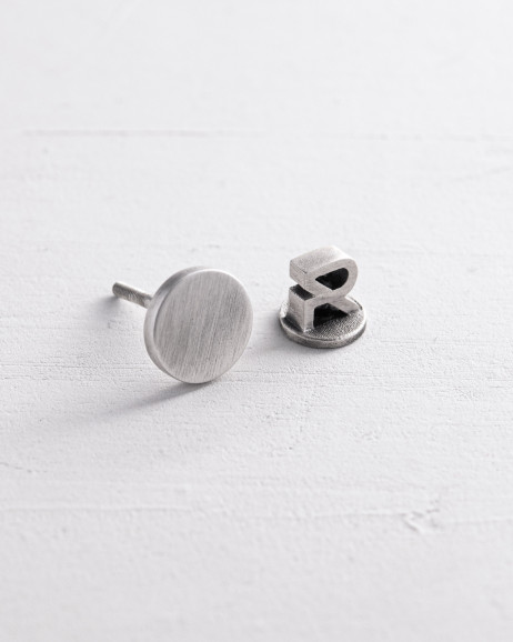 Einzelohrstecker PUNKT in Sterlingsilber 9