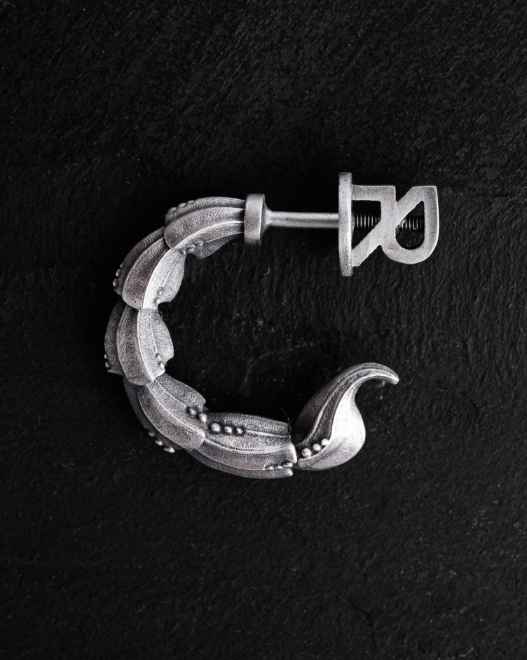 Einzelohrstecker SCORPIO in Sterlingsilber